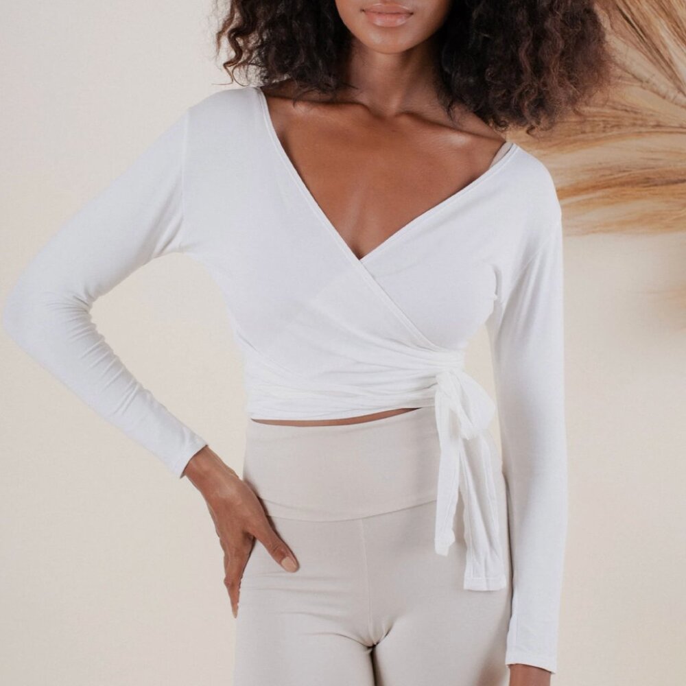 NWT Indigo Luna Agni Wrap Top